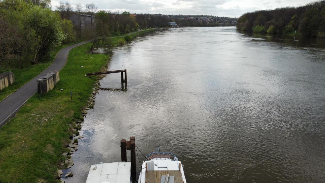 Zouw Hausboat Zakotven -Pouze Ubytovani Roudnice nad Labem Buitenkant foto